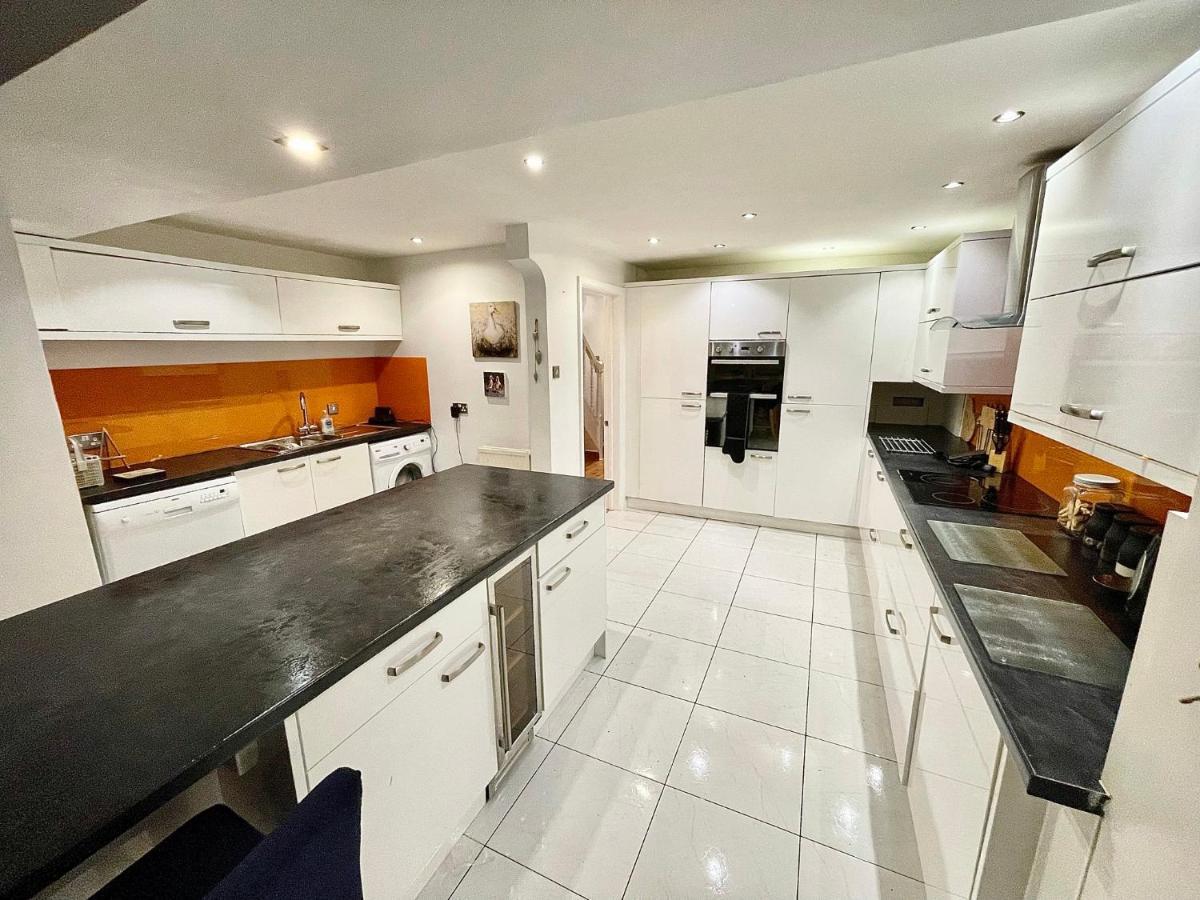 Penderi House Usk With Cymru Holidays المظهر الخارجي الصورة